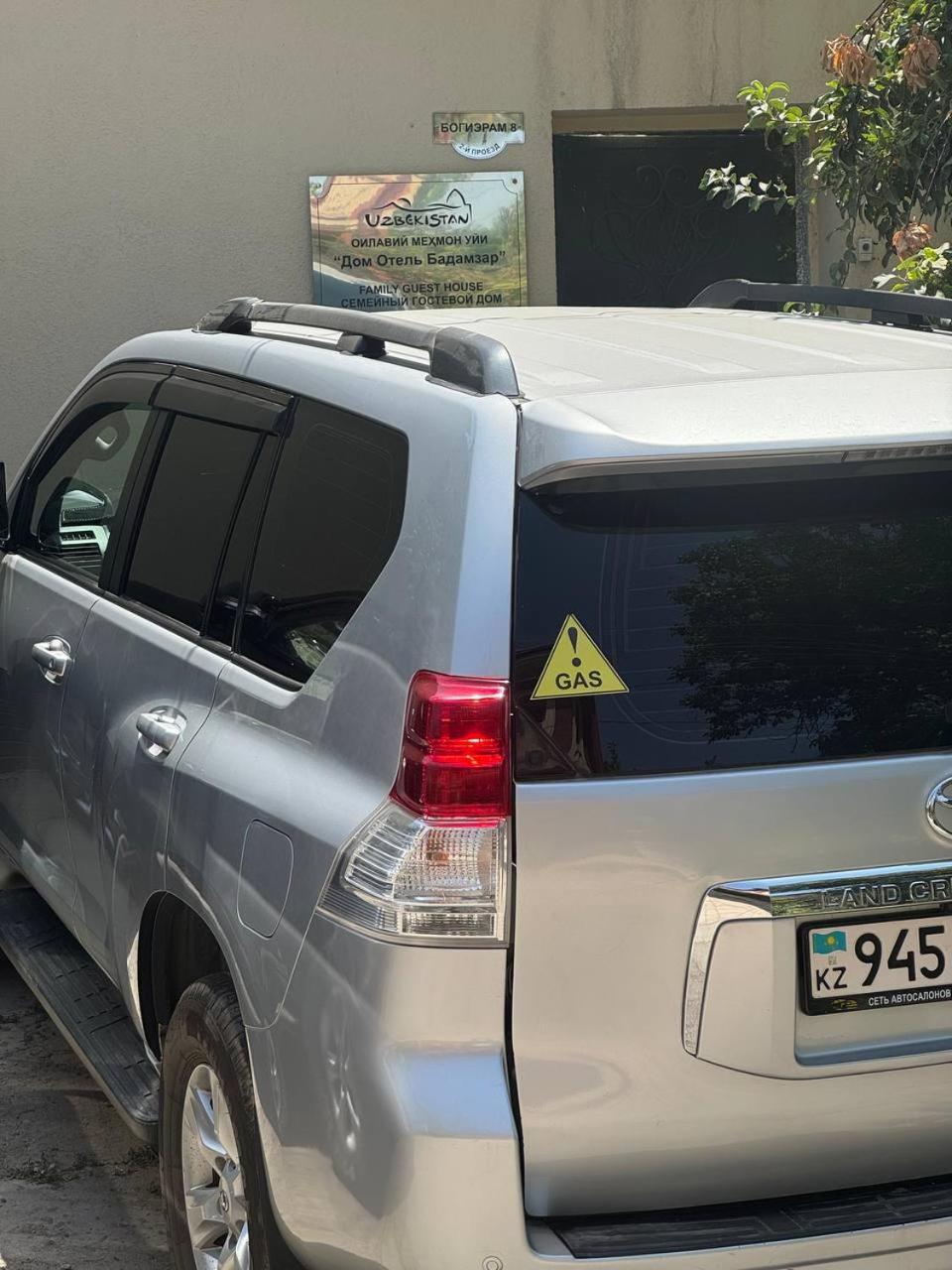 Дом Отель Бадамзар Τασκένδη Εξωτερικό φωτογραφία
